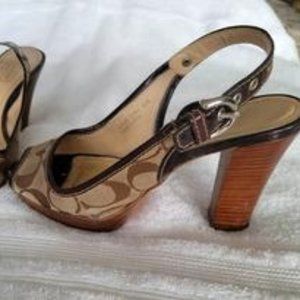 COACH Size 6